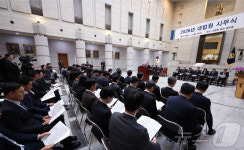 발언하는 조희대 대법원장