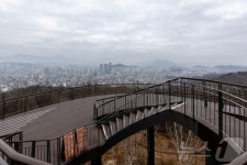 서울 거닐며 붉은 말 기운을…용마산부터 마장동·피맛골까지