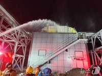 제주 자원순환시설서 화재…10여분 만에 자체 진화