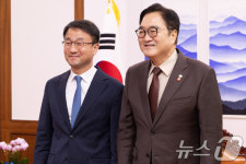 우원식 국회의장, 한병도 민주당 신임 원내대표 접견