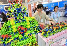 코딩과 블럭형태로 아이들의 창의력을 높여주는 다양한 교구