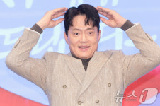 김형묵, 양지바른 한의원 원장 양동익