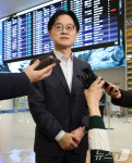 방미 일정 마치고 돌아온 김정관 장관