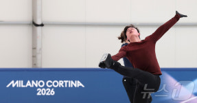 김현겸, 밀라노는 나의 무대