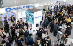 북적이는 원익 부스