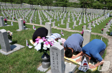 설 연휴 국립묘지 참배 셔틀 증차…보훈병원 응급실 24시간 운영
