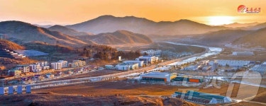 北 김정은 지도로 탈바꿈…삼광축산농장 선전
