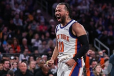 NBA 뉴욕, 샌안토니오 12연승 저지…25점 차 대승