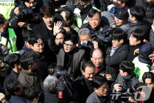 부산 구포시장 방문한 한동훈 전 대표