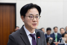 법안 제안설명하는 김정관 장관