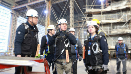 김영훈 고용노동부 장관, 영암 대불산단 조선업 사업장 점검