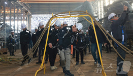 김영훈 고용노동부 장관, 영암 대불산단 조선업 사업장 점검