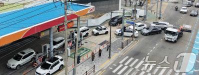 가장 저렴한 주유소를 찾아서