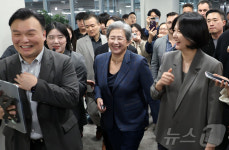 네이버 사옥 둘러보는 리사 수 AMD CEO