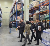 최민철 전남소방본부장, 장성물류센터 안전관리 표준시스템 점검