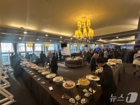 수출 노리는 K-의료기기, 파트너사 더 많이 만나고, 이해하라