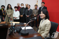 이진숙, 공천 컷오프 불복 기자회견