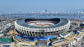 리모델링 공사에 한창인 잠실 올림픽주경기장