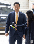 오세훈, '여론조사비 대납 의혹' 재판