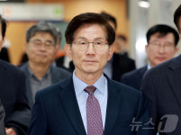 공직선거법위반 결심공판 출석하는 김문수 전 장관