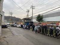 [단독]BGF 물류센터 막은 화물연대…CU, 점포 배송 차질