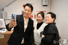 김상춘한끼식당 | [동정] 오세훈 시장, '통쾌한 한끼' 인증 식당 방문