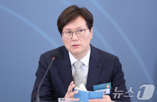 발언하는 남궁범 규제합리화위원회 부위원장