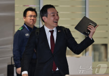 귀국하는 김민수 국민의힘 최고위원