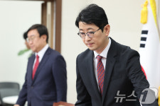 공소취소 특검법 저지특위 참석하는 주진우