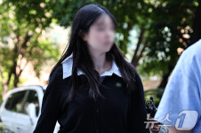 경찰, 모텔 출산 신생아 사망 20대 친모 구속 송치