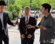 '내란 선전' 이은우, 구속영장 심사…특검 