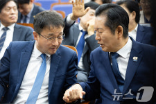 정청래·한병도 사전투표…장동혁 본투표·송언석 사전투표(종합)