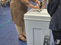 주차장까지 늘어선 강릉의 한 표…가뭄에 실망 vs 나라가 걱정