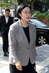 출근하는 한성숙 총리 후보자
