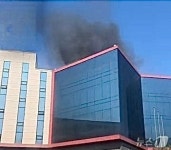 수원 고색산업단지 산업용 기계 업체서 화재…100명 대피