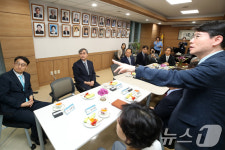 영남대병원 찾은 추경호 대구시장 당선인