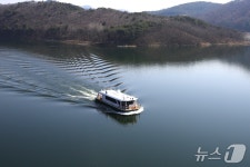 옥천 대청호 운항 정지용호 효자 노릇…이용객 6000명 돌파