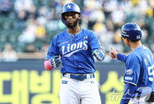'18안타' 삼성, 선두 LG 제압…'멀티포' KIA 김도영 홈런 공동선두(종합)