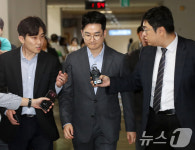 '음료컵 피습 자작극' 의혹 정이한, 구속 기로
