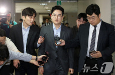 '음료컵 테러' 자작극 의혹 정이한 영장심사