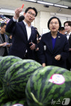 농산물 물가 살펴보는 한성숙 국무총리