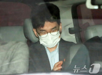 '피습 자작극' 의혹 정이한 전 후보 검찰 송치