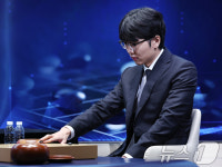 신진서 9단, 카타고와 첫 대국