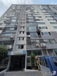 부산 만덕동 아파트 11층서 불…주민 8명 구조