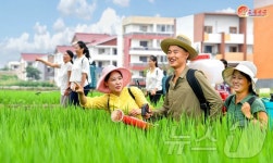 北, 만금온실농장 선전…앞선 영농방법 적극 도입