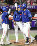 한지윤 3점 홈런