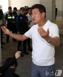 통영시장 선거 재검표 개표참관인 참석하는 전한길