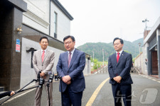 박근혜 예방한 정점식 