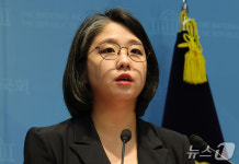 장관 후보 사퇴 밝히는 용혜인 후보자