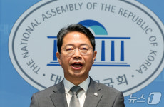 李대통령 고심 언급 하루 만에… 김승원 법무장관 후보자 자진사퇴